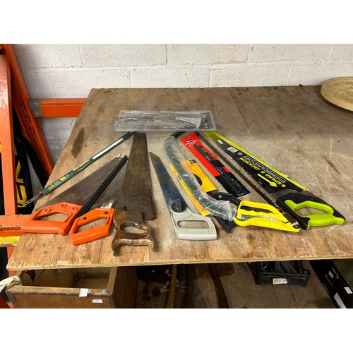 2033 - A large quantity of assorted tools and other items including approximately 50 screwdrivers, 7 saws, ... 