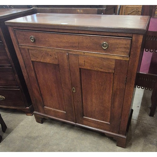 175 - A Victorian mahogany two door cupboard