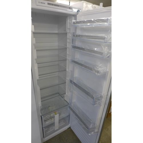 4007 - Bosch Built In Tower Fridge - model no - KIR81VSF0G (552-195) *This lot is subject to VAT