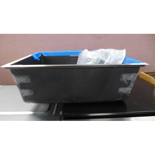 4019 - Sumba Composite with Steel Frame 1.0 Black Sink - model no - BL467915 (552-148) *This lot is subject... 