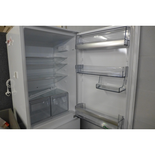 4021 - AEG  50/50 Fridge Freezer -model no - SCB718F3LS (552-58) *This lot is subject to VAT