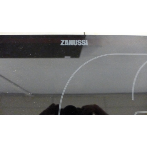 4031 - Zanussi Ceramic OvalZone 4 Zone Hob - model no - ZHRN673K (552-72) *This lot is subject to VAT