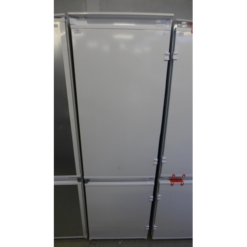 4059 - AEG Integrated 70/30 Fridge Freezer (Frost Free) - Model: OSC6N181ES (552-117) *This lot is subject ... 