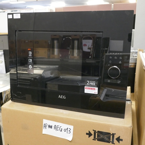 4082 - AEG Built in wall Microwave - model no - MBE2658SEB (552-196) *This lot is subject to VAT