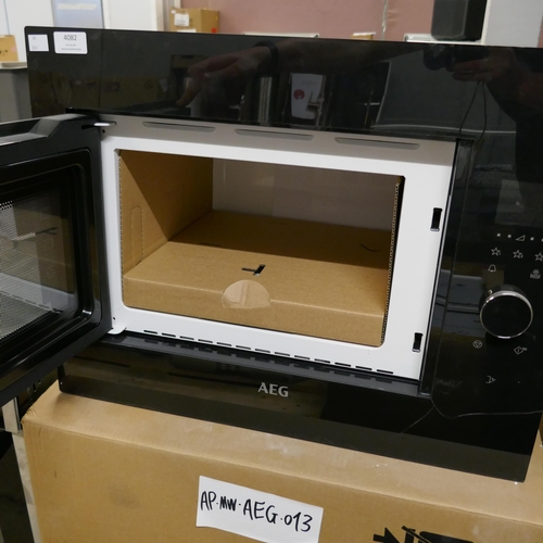 4082 - AEG Built in wall Microwave - model no - MBE2658SEB (552-196) *This lot is subject to VAT