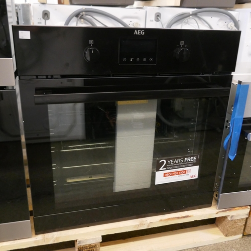 4086 - AEG Single Oven - Model: BEB335061B (552-136) *This lot is subject to VAT