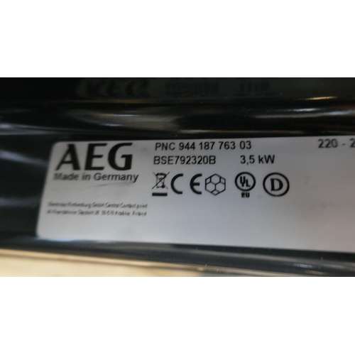 4089 - AEG Single SousVide Oven - model no - BSE792320B (552-108) *This lot is subject to VAT