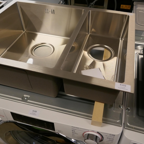 4102 - Idro 1.5 Bowl RHD Stainless Steel Sink (552-100) *This lot is subject to VAT