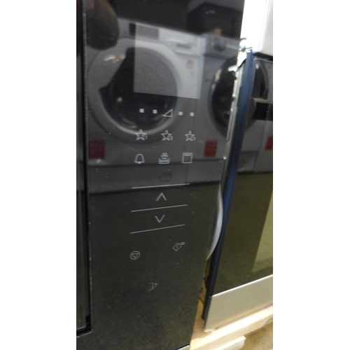 4115 - Zanussi Built-in Wall Microwave - model no - ZMBN4SK (552-88) *This lot is subject to VAT