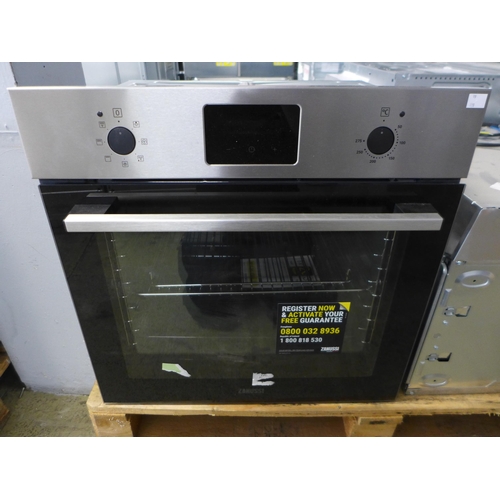 4123 - Zanussi Single Multifunction Oven - model no - ZOHNX3X1 (552-120) *This lot is subject to VAT