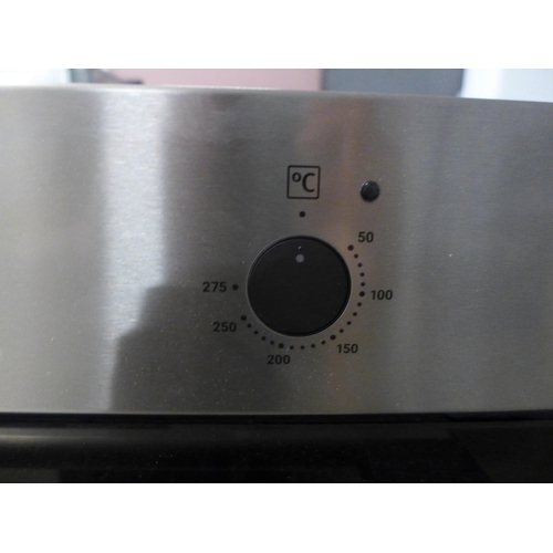 4123 - Zanussi Single Multifunction Oven - model no - ZOHNX3X1 (552-120) *This lot is subject to VAT