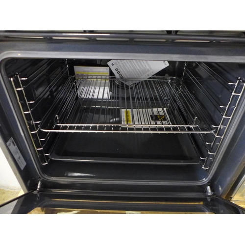 4123 - Zanussi Single Multifunction Oven - model no - ZOHNX3X1 (552-120) *This lot is subject to VAT