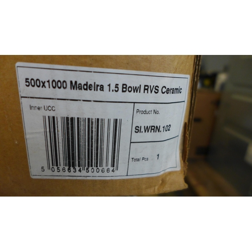 4135 - Madeira 1.5 Bowl RVS Ceramic White Sink  (552-103) *This lot is subject to VAT