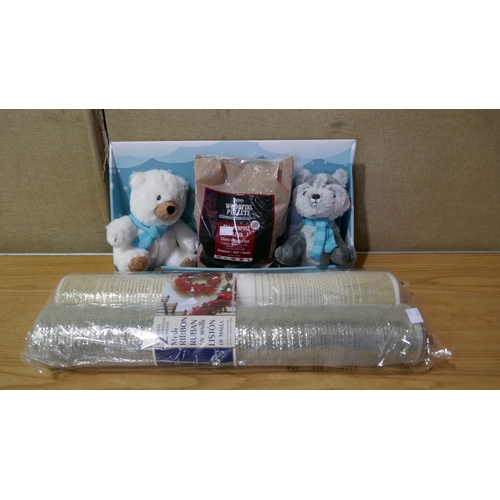 6016 - Cozy Winter Plushies, Decorative Mesh Ribbon And Ninja Woodfire Pellets (326A - 137,144) *This lot i... 