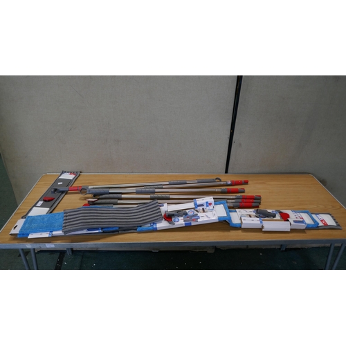 6028 - 4 x Nordic Stream Cleaning Kits (326A - 77-80) *This lot is subject to VAT