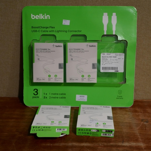 6059 - 4 x Belkin Silicone Charging Cables (325-448,449) This lot is subject to vat