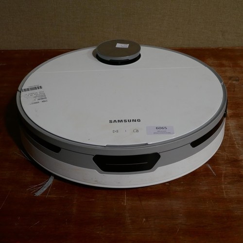 6065 - Samsung Jet Bot Robot Vacuum Cleaner - No Charging Station, Original RRP £449.99 + vat   (325-473) T... 