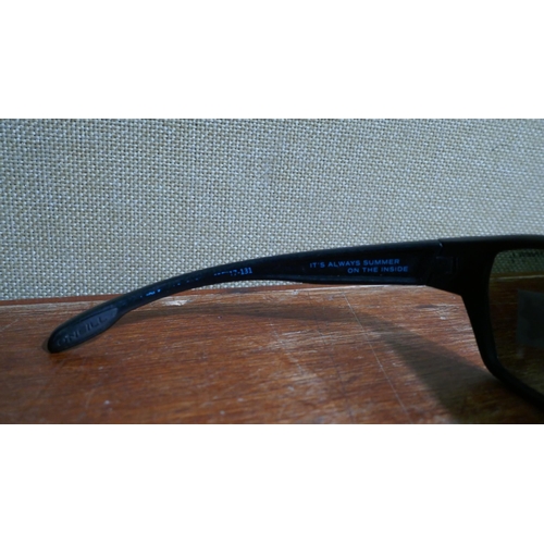 6088 - O'Neill Black Plastic Sunglasses (326A - 71) *This lot is subject to VAT