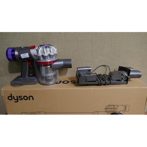 6100 - Dyson V8 Stick Vacuum Cleaner With Battery And Charger, Original RRP £264.99 + vat  (326A - 199) *Th... 