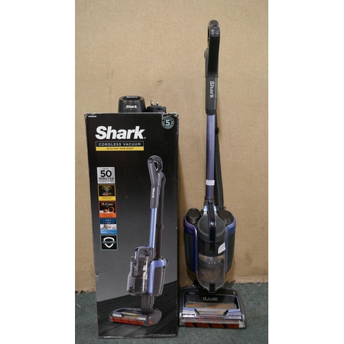 6114 - Shark Cordless Upright  Vacuum Cleaner - with battery And charger  - Model Icz160Uk, Original RRP £1... 