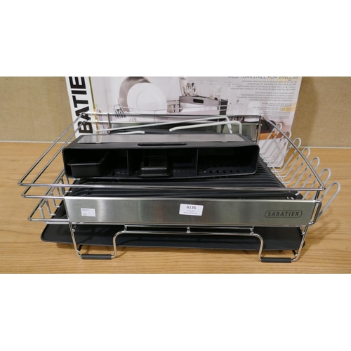 6136 - Sabatier Expandable Dishrack         (325-357) This lot is subject to vat