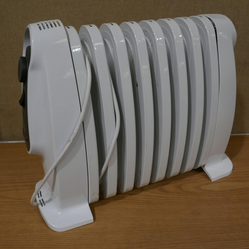 6144 - Delonghi Oil Filled Small Radiator  (325-374) This lot is subject to vat