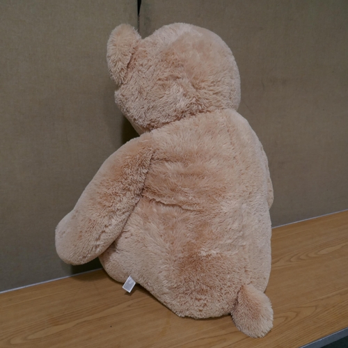 6157 - Hugfun Plush Bear   (325-451) This lot is subject to vat