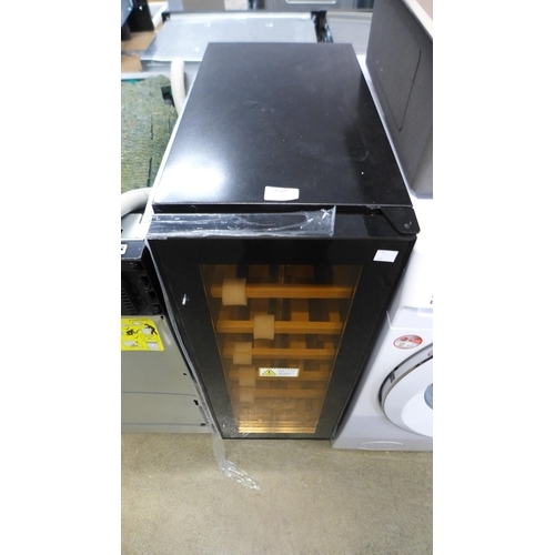 4105 - Viceroy 30cm Under Counter Wine Cooler - model no - WRWC30BK (552-150) *This lot is subject to VAT