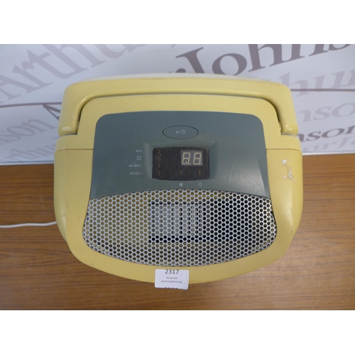 2258 - A Bionaire BDQ24, 390W, 220-240V dehumidifier