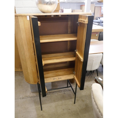 1385 - A light hardwood high sideboard *This lot is subject to VAT RRP £759