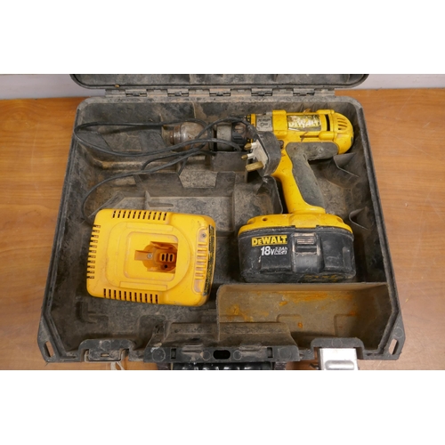 2016 - A quantity of power tools including a DeWalt DW938 reciprocating saw and spare saw blades, a Paslode... 