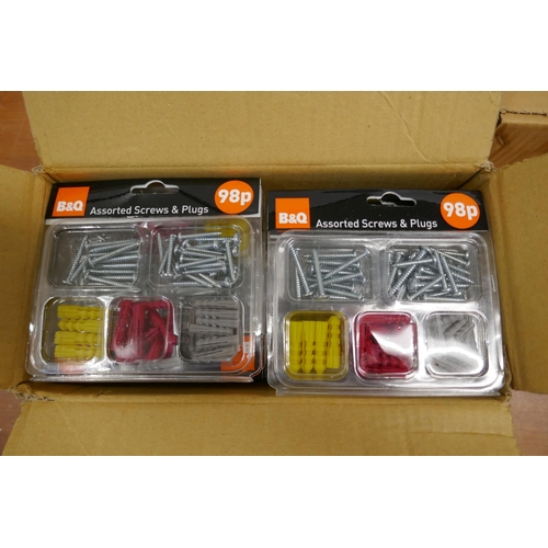 2041 - 4 boxes of assorted B&Q screws and plugs, each box has 20 sets - 80 sets in total