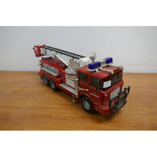 2070 - A model fire truck