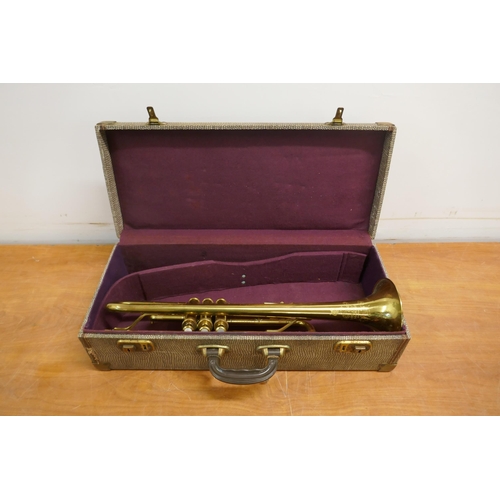 2071 - A Melody Maker brass trumpet with a protective Selmer hard-case and mouthpiece