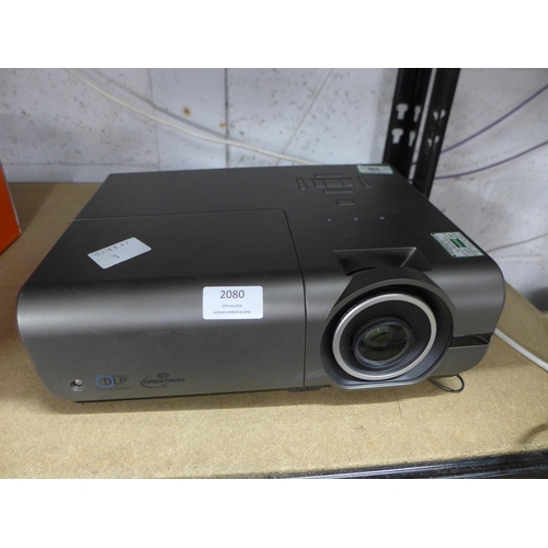 2080 - An Optoma Crestron DLP projector - model DAEHUZZ