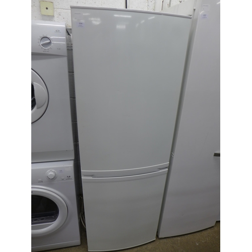 2098 - An Ikea Lagan freestanding 60/40 fridge freezer