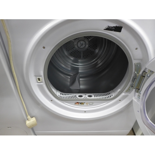 2100 - A Hotpoint TVFM70 Aquarius freestanding 7kg tumble dryer