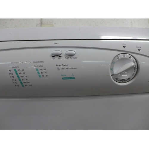 2101 - A Hotpoint TDC60 Ultima freestanding under counter electronic condenser dryer