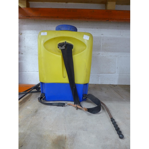 2171 - A CP3 Knapsack sprayer with hose attachment