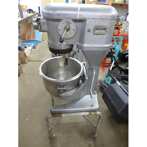 2199 - A Crypto Peerless 220-250V heavy duty mixer