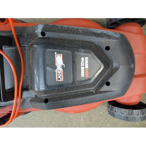 2202 - A Landxcape GLM321, 240V, 1000W, 32cm electric lawn mower