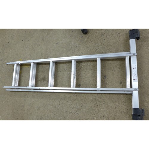 2180 - An aluminium multi-purpose extension ladder