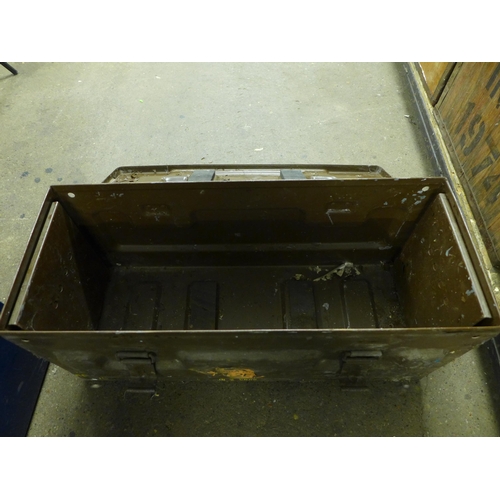 2294 - A military metal trunk and shell case