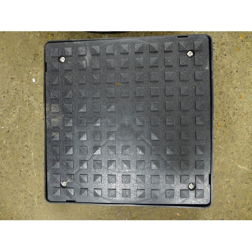 2297 - A quantity of assorted manhole covers including a 50cm diameter circular cover, two 35 x 35cm square... 