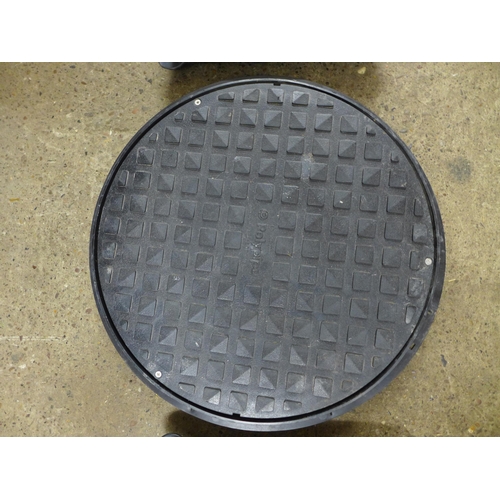 2297 - A quantity of assorted manhole covers including a 50cm diameter circular cover, two 35 x 35cm square... 