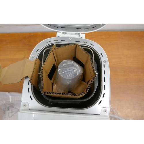 2275B - An Amazon bread maker (unused)