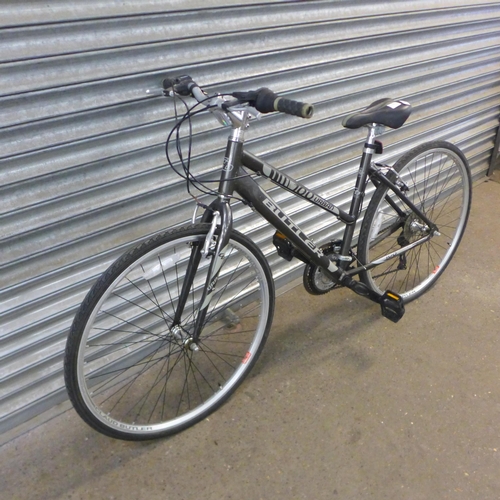 2128 - A Claud Butler urban 100 aluminium road bike