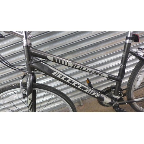 2128 - A Claud Butler urban 100 aluminium road bike