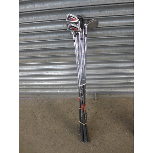 2111 - An MTP-530 golf trolley Dunlop Sport golf bag and various golf clubs including Dunlop Tour stainless... 