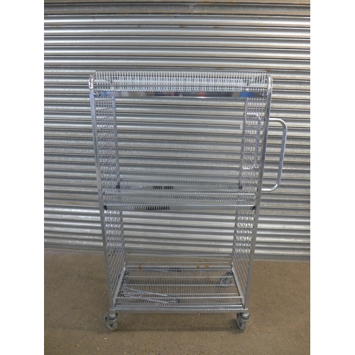 2131 - A 3-tier steel racking cage, 65